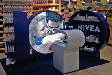 Nivea Stand