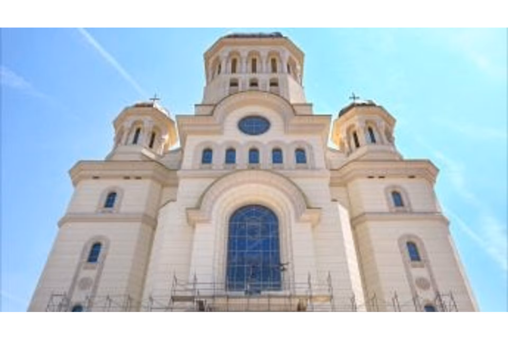 catedrala-nationala-exterior-07