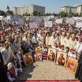 Prima Sfântă Liturghie de la Catedrala Națională