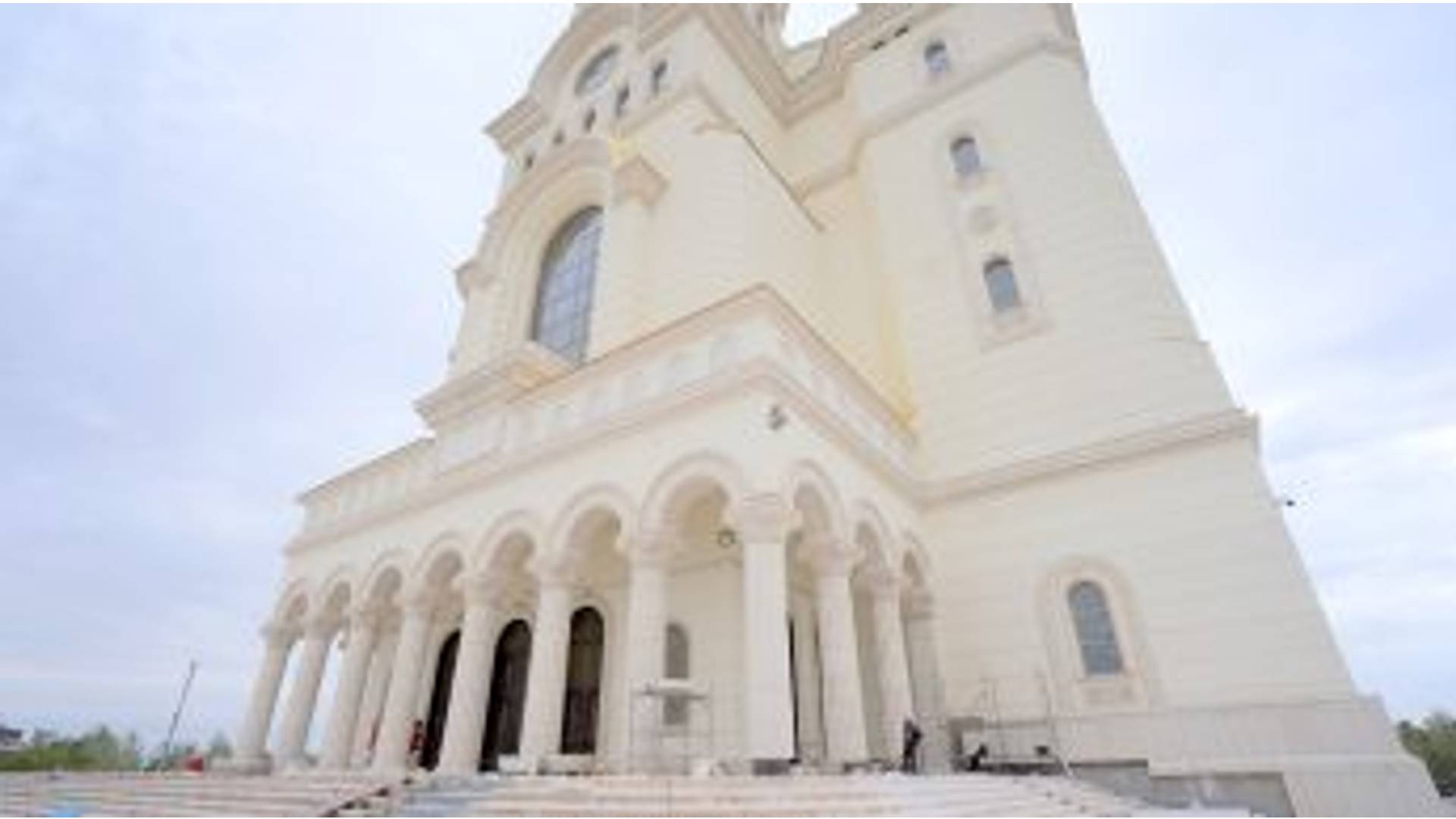 catedrala-nationala-septembrie-190