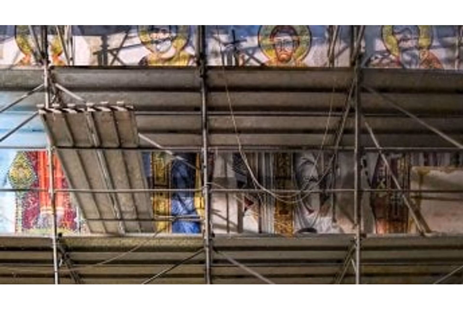 Catedrala-Interior-5 Catedrala-Interior-5