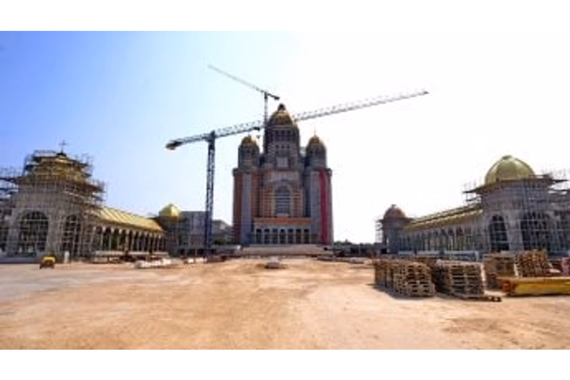 Catedrala-Nationala-12 Catedrala-Nationala-12