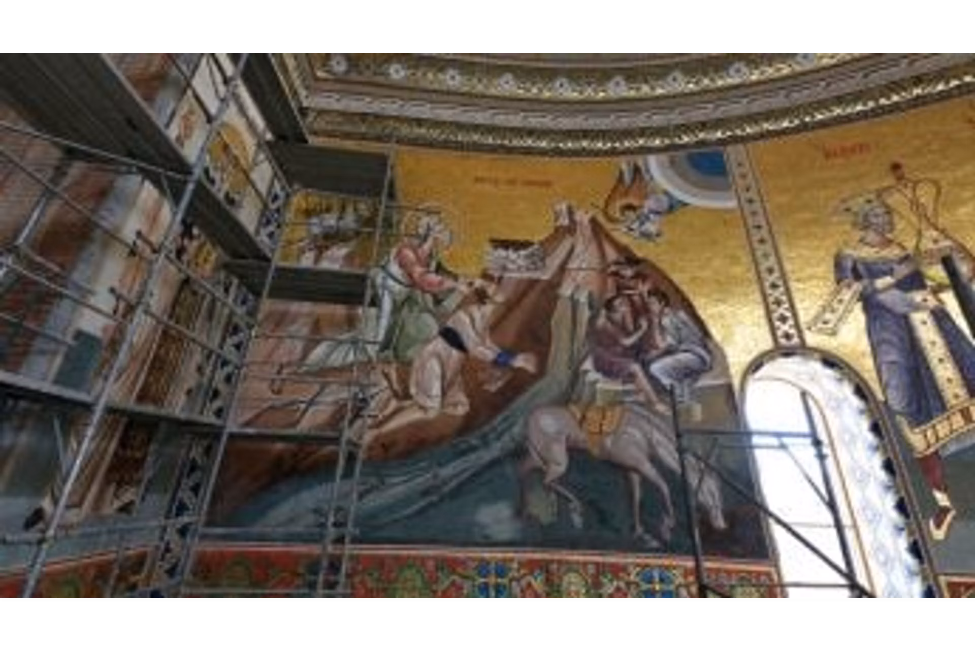 pictura-045 pictura-045