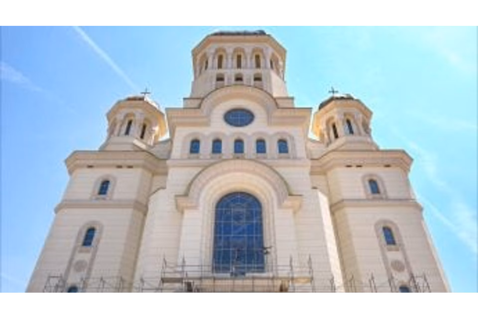 catedrala-nationala-exterior-07 catedrala-nationala-exterior-07