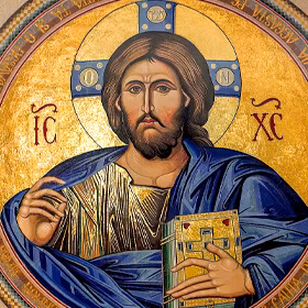 Icoana Pantocrator este montată la Catedrala Națională