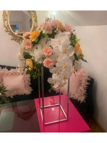 Aranjament floral diametru 40 cm cu orhidee, hortensie si trandafiri – Cod PNT
