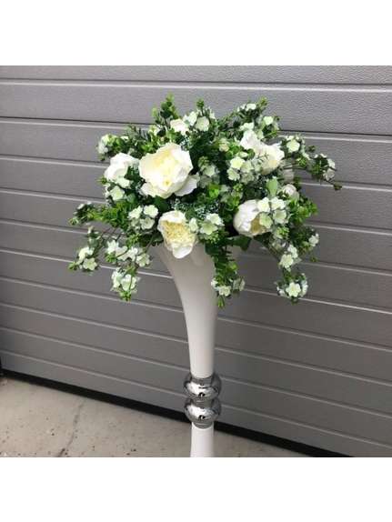 Aranjament floral cu flori albe si verdeata GREEN299 – diametru 30 cm