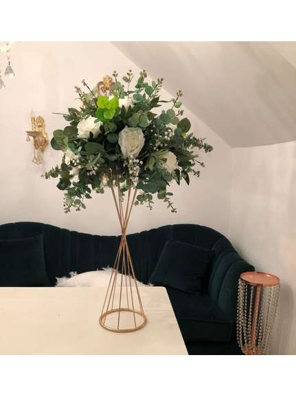 Aranjament Floral cu Hortensii si Eucalipt – Diametru 70 cm