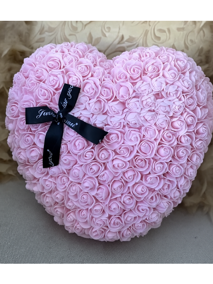Inima din flori de spuma Roz – 40 cm (cutie inclusa)