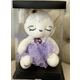 Iepuras somnoros 7605/6 Alb cu fusta Mov in cutie cadou